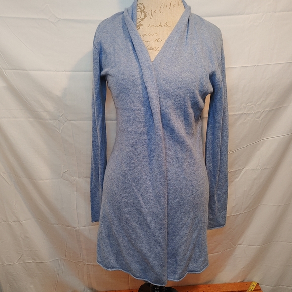 Beryll 100% Cashmere Light Blue Cardigan Sweater Size OS USA Made - Picture 4 of 9